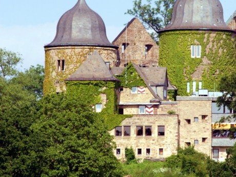 Hofgeismar BaerbelKranz Schuetz Sababurg k