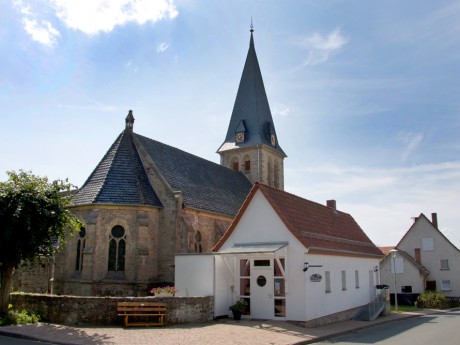 Liebenau ThoeneOstheim spritzenhausundkirche k